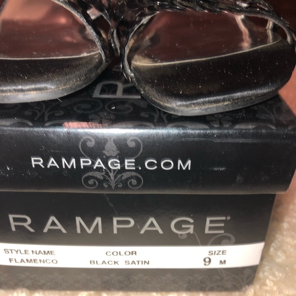 Satin mule dress shoe - Picture 2 of 4